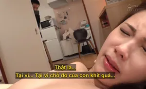 Cám dỗ của vợ của anh trai xinh đẹp trong một kỳ nghỉ hè về quê